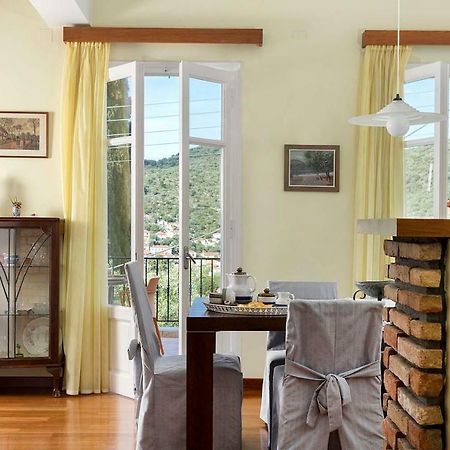 Yellow House Ithaca Βαθύ Εξωτερικό φωτογραφία