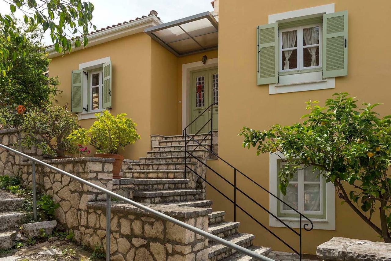 Yellow House Ithaca Βαθύ Εξωτερικό φωτογραφία