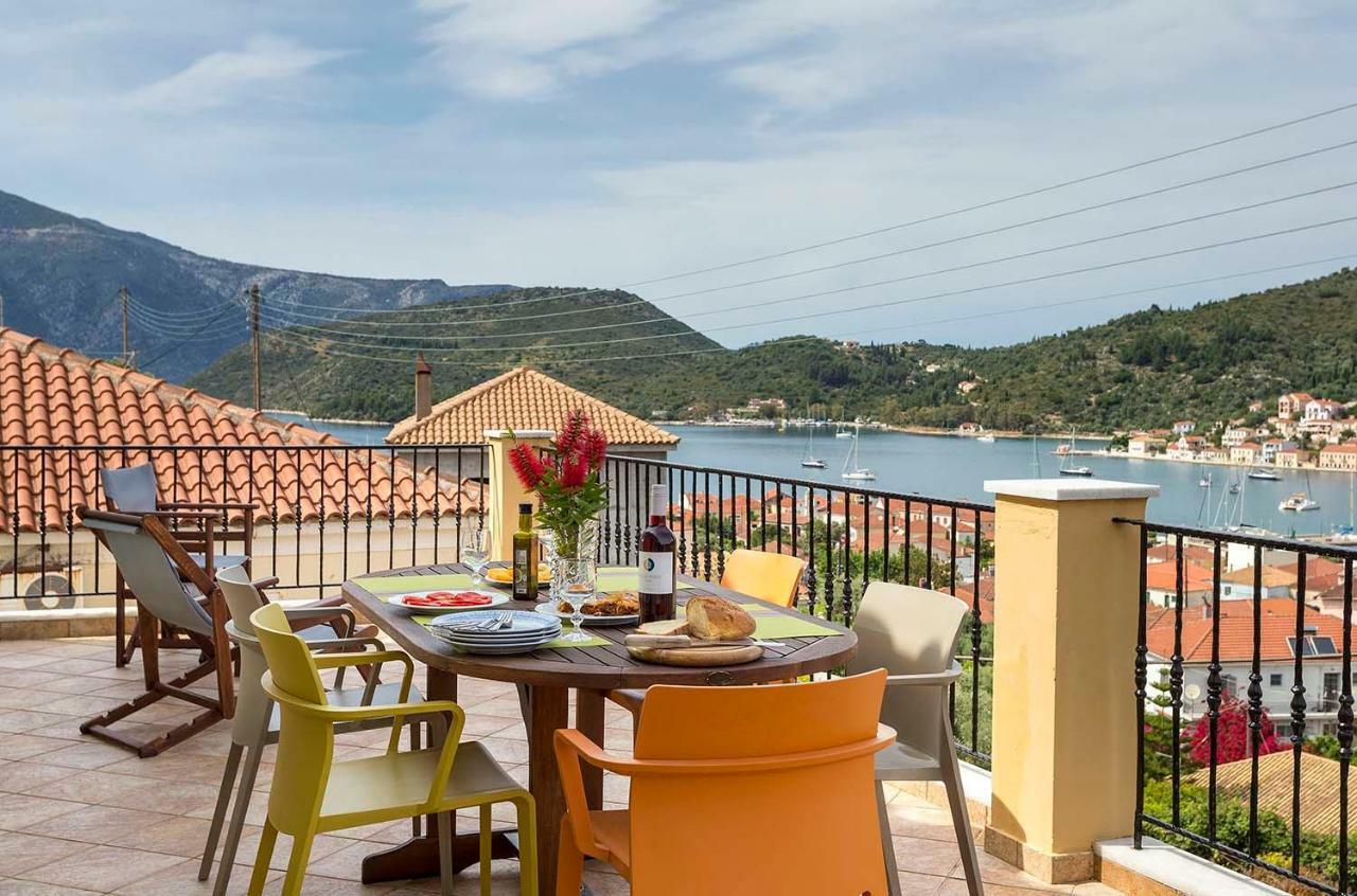 Yellow House Ithaca Βαθύ Εξωτερικό φωτογραφία